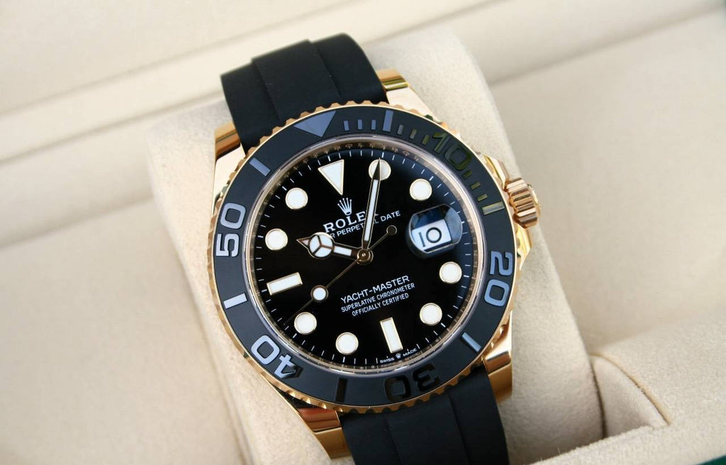 ROLEX YACHT MASTER - GOLD BLACK