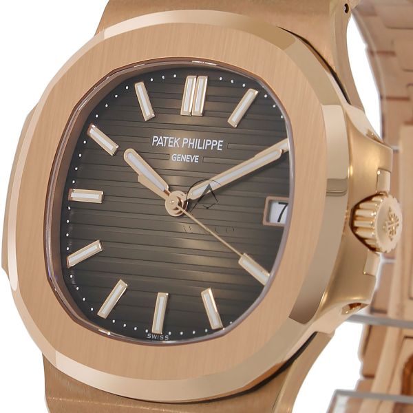 Patek Philippe Nautilus
5711/1R, 18K Rose Gold, Brown Index Dial 40 mm