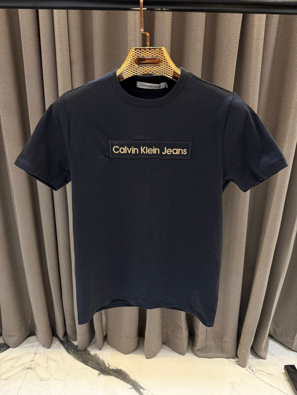 CALVIN KLEIM JEANS DARK GREY PREMIUM TSHIRT C1