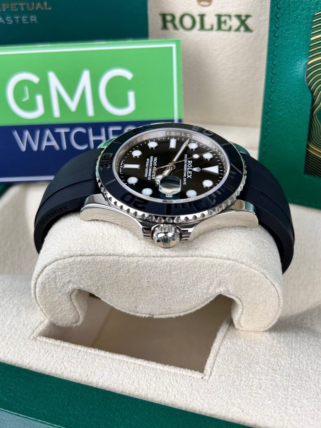 ROLEX YACHT MASTER - SILVER BLACK