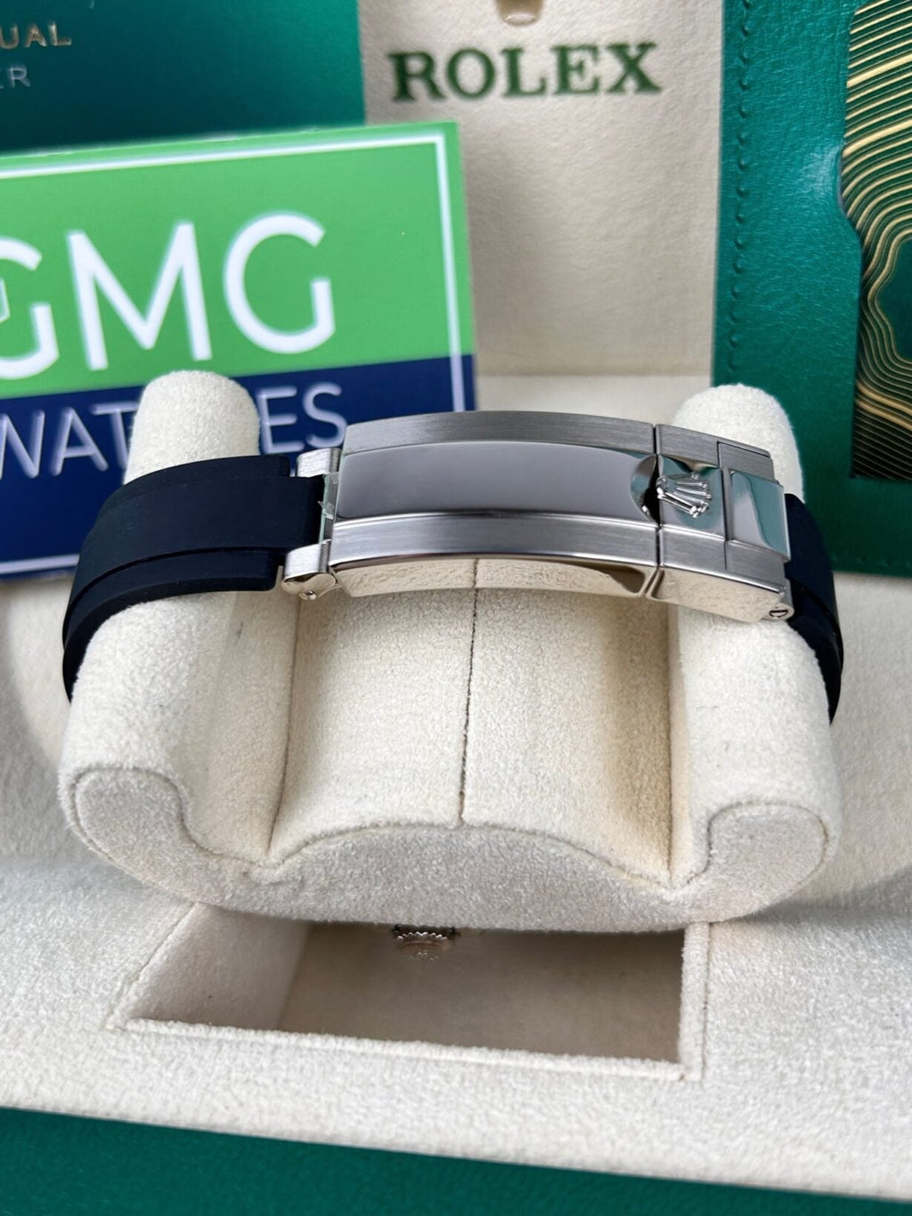 ROLEX YACHT MASTER - SILVER BLACK