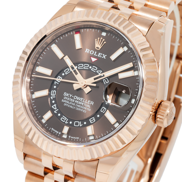 ROLEX SKY DWELLER - GOLD CHOCLOATE